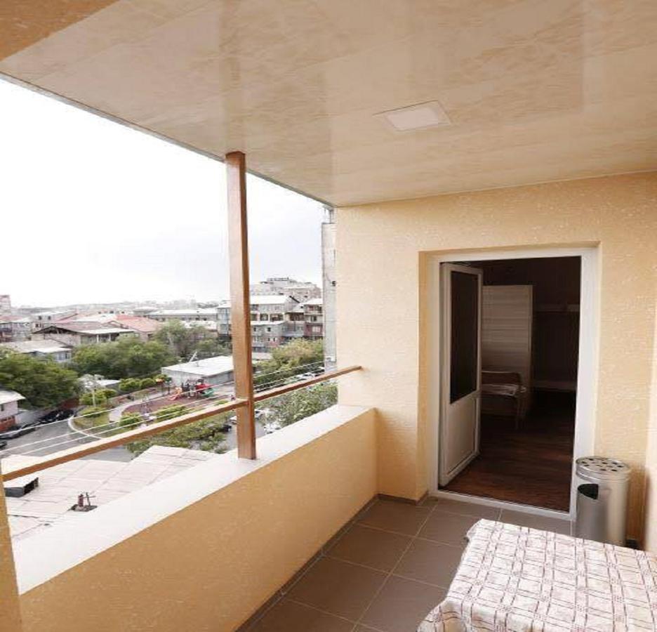 Your Hostel Yerevan Exterior photo